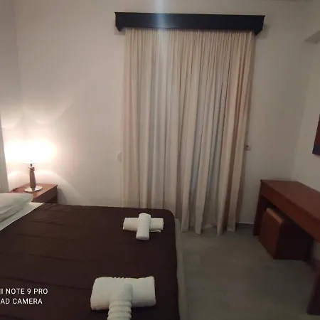 Diamond Deluxe Pool&bar *