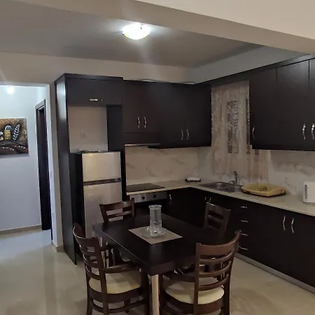 Apartment Diamond Deluxe Pool&bar *