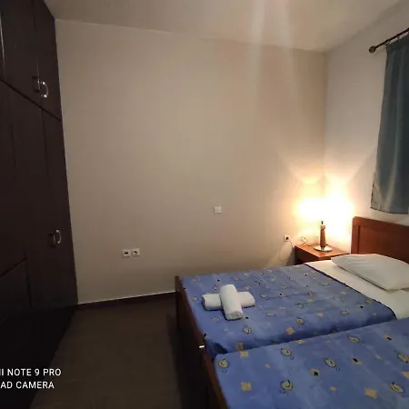 Diamond Deluxe Pool&bar Mastihari